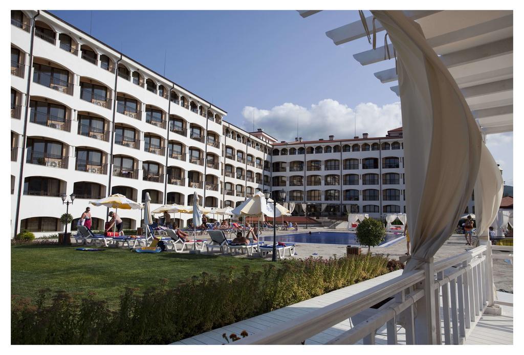 Aparthotel Regina Mare Tsarevo Εξωτερικό φωτογραφία